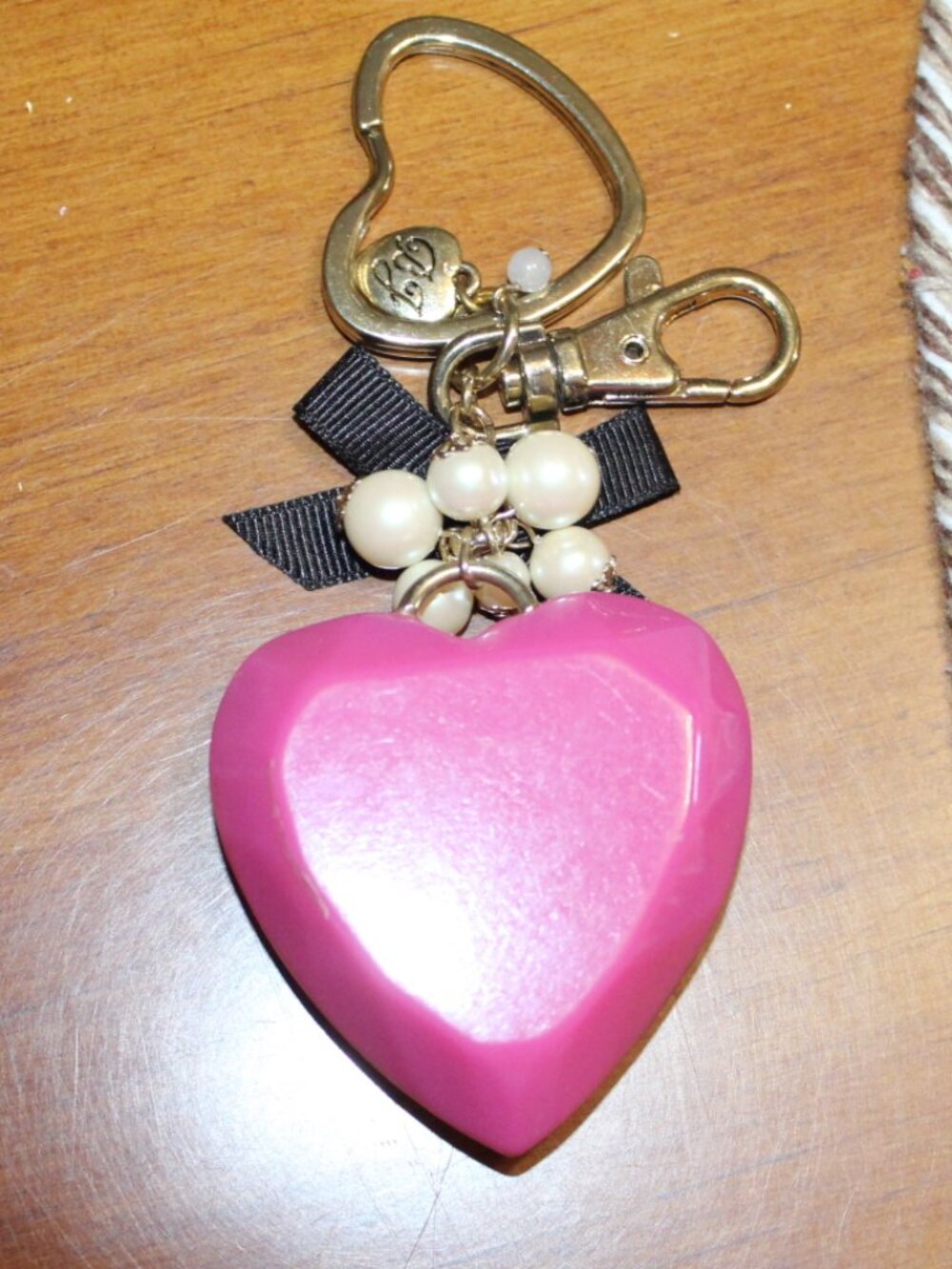 NWOT Betsey Johnson Heart w/bling bag charm or key chain CUTE - Picture 6 of 6